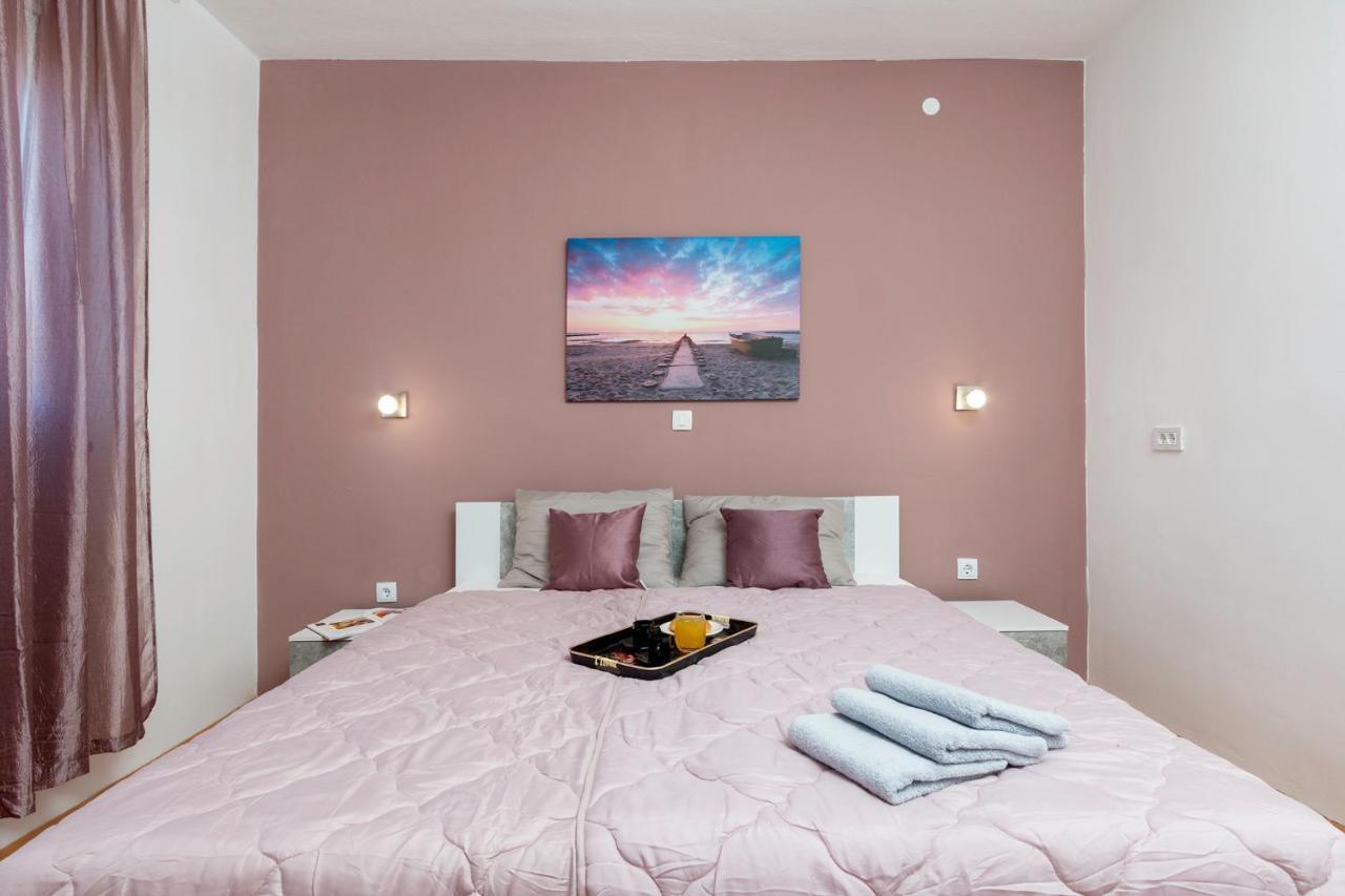 Apartment Kris Pula Zewnętrze zdjęcie