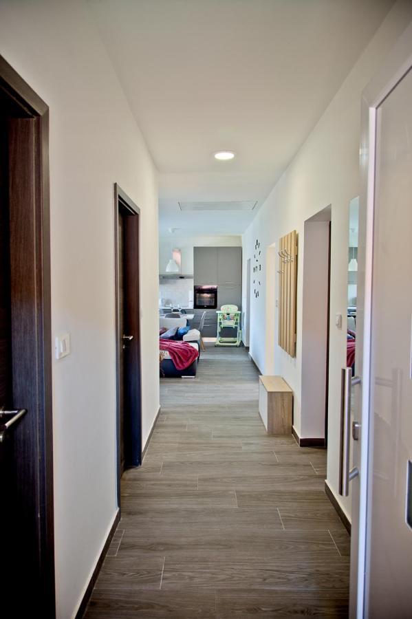 Apartment Kris Pula Zewnętrze zdjęcie